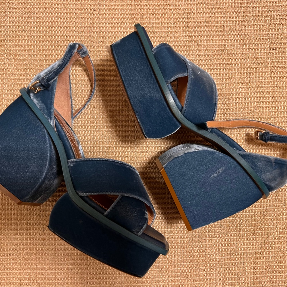 Zimmermann 95mm Velvet platform sandals size 39/9 brand new without box